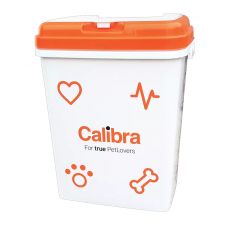 Calibra műanyag takarmányhordó fedéllel 12 kg